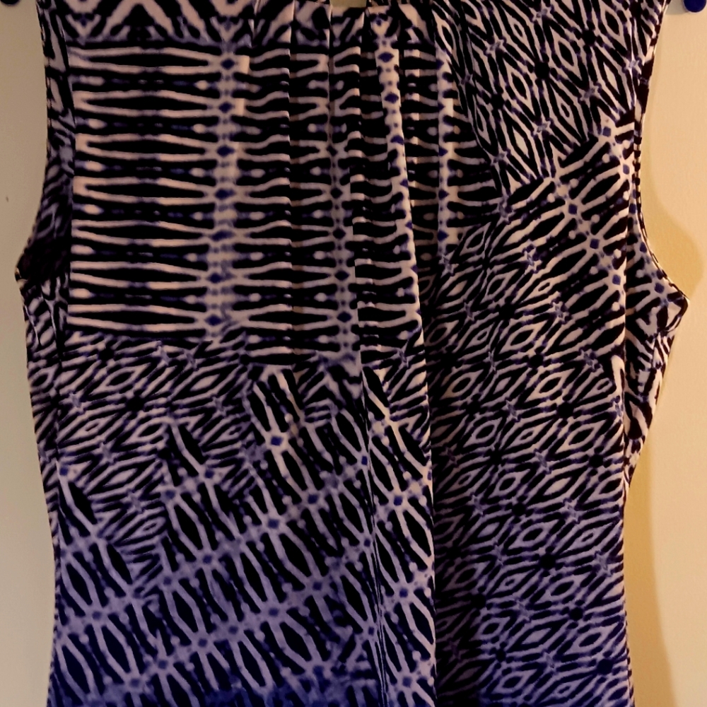 Calvin Klein women's sleveless shirt/Medium